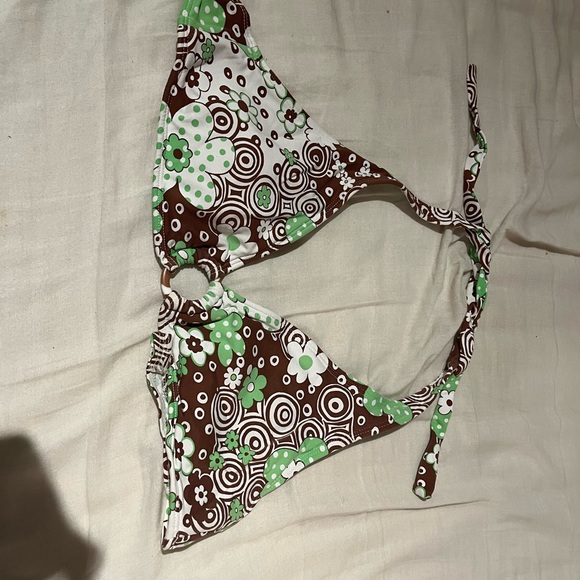 Bari Bikini Top - Picture 10 of 13